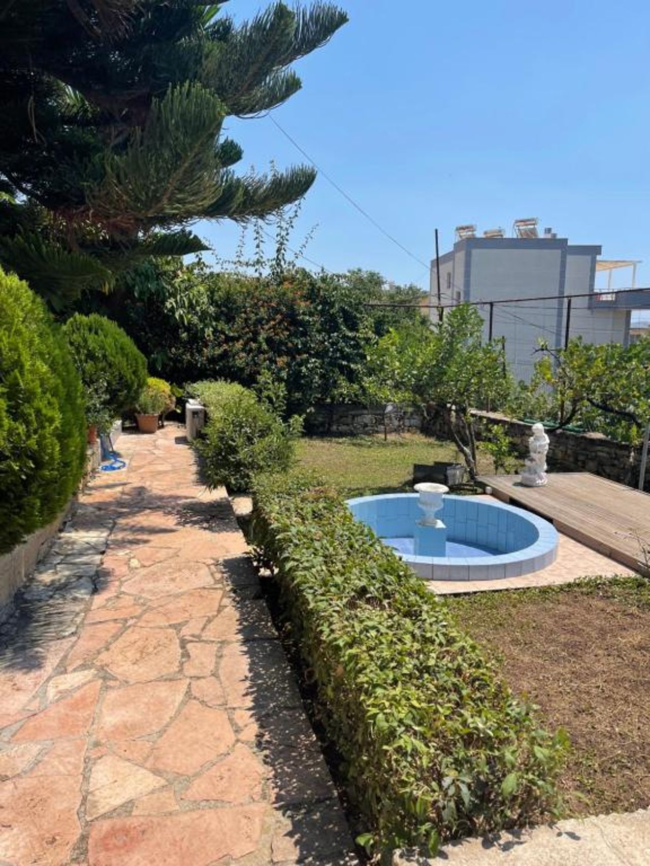 Ellias Guest House