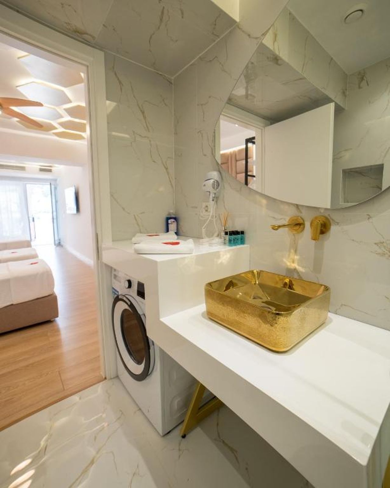Adam & Eve Suites