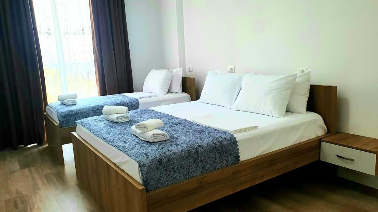 2F Saranda Apartment