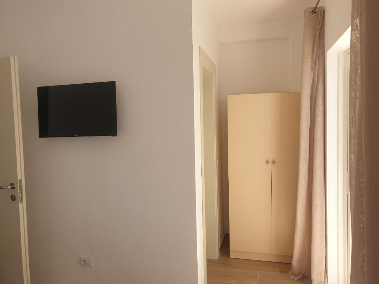 Rooms by George
