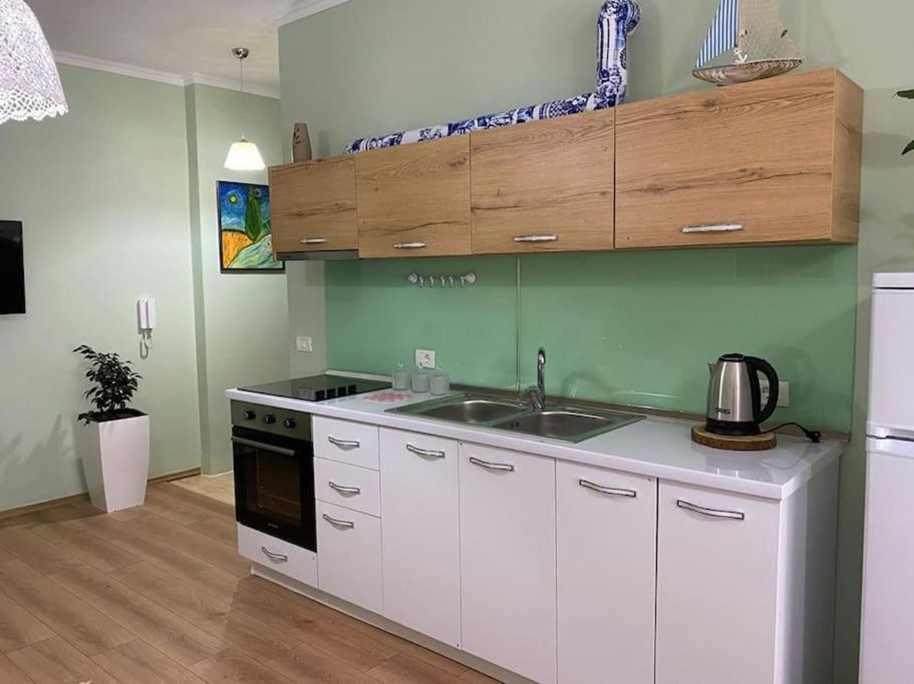 The Ionian Comfort Apartment- Beachfront Lungomare Promenade