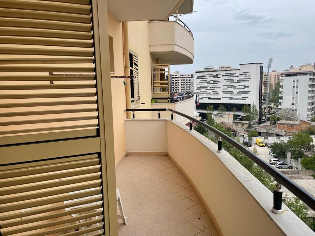 Leo Apartament