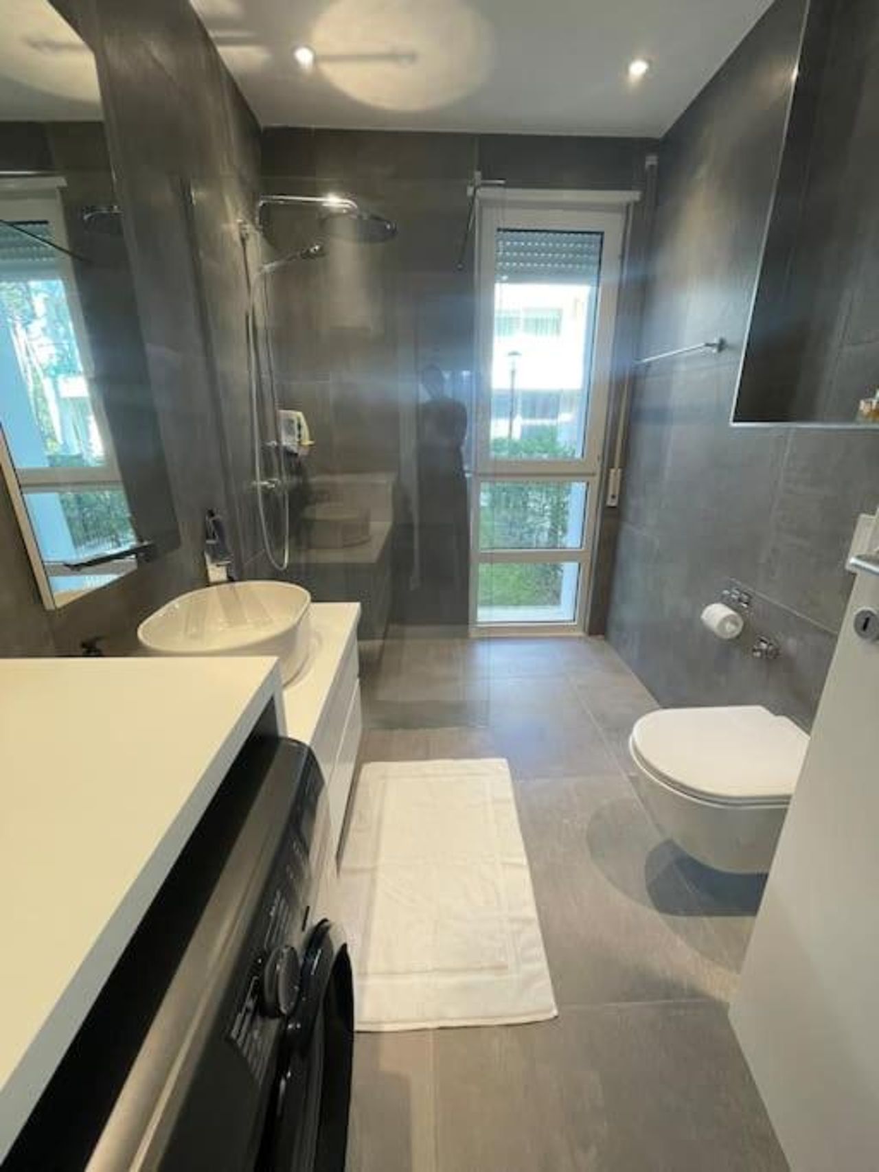 Luxury ground floor Apt with garden - Bay of Lalzi