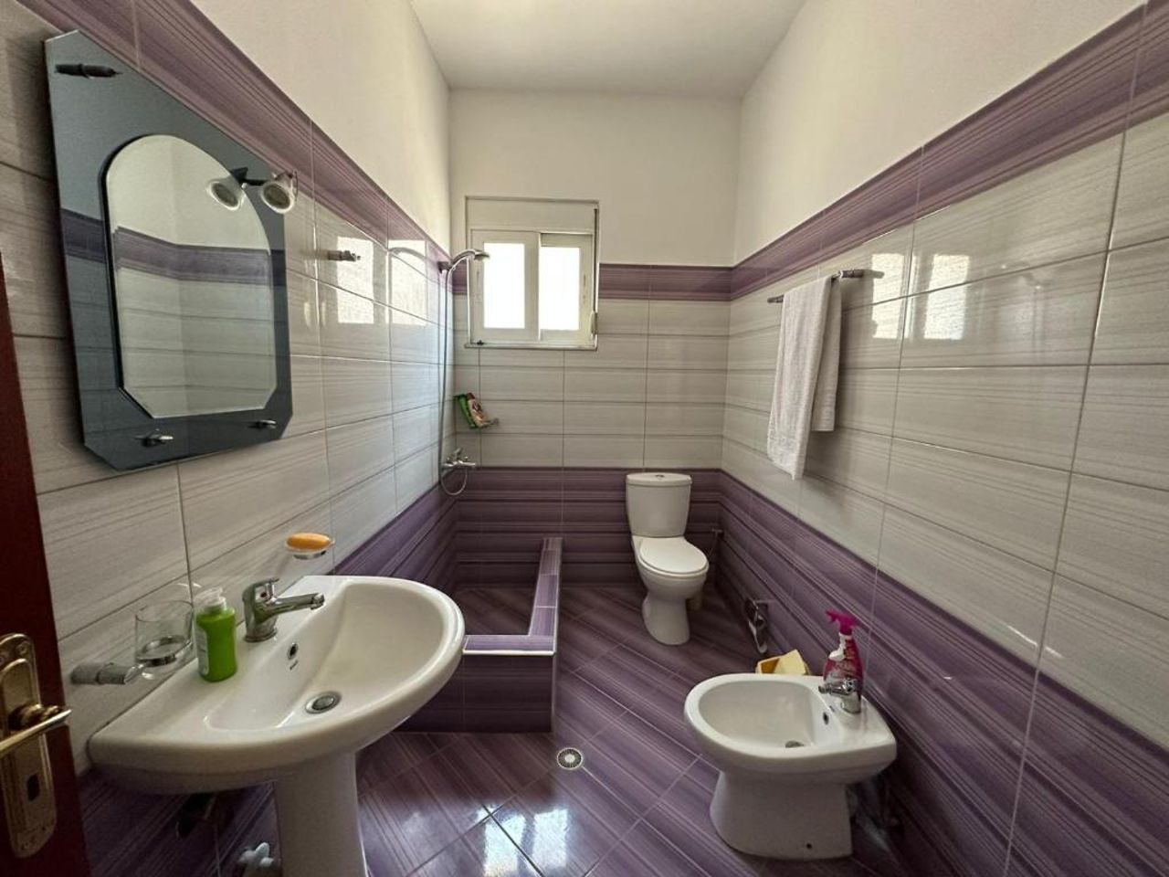 Bledi Apartments
