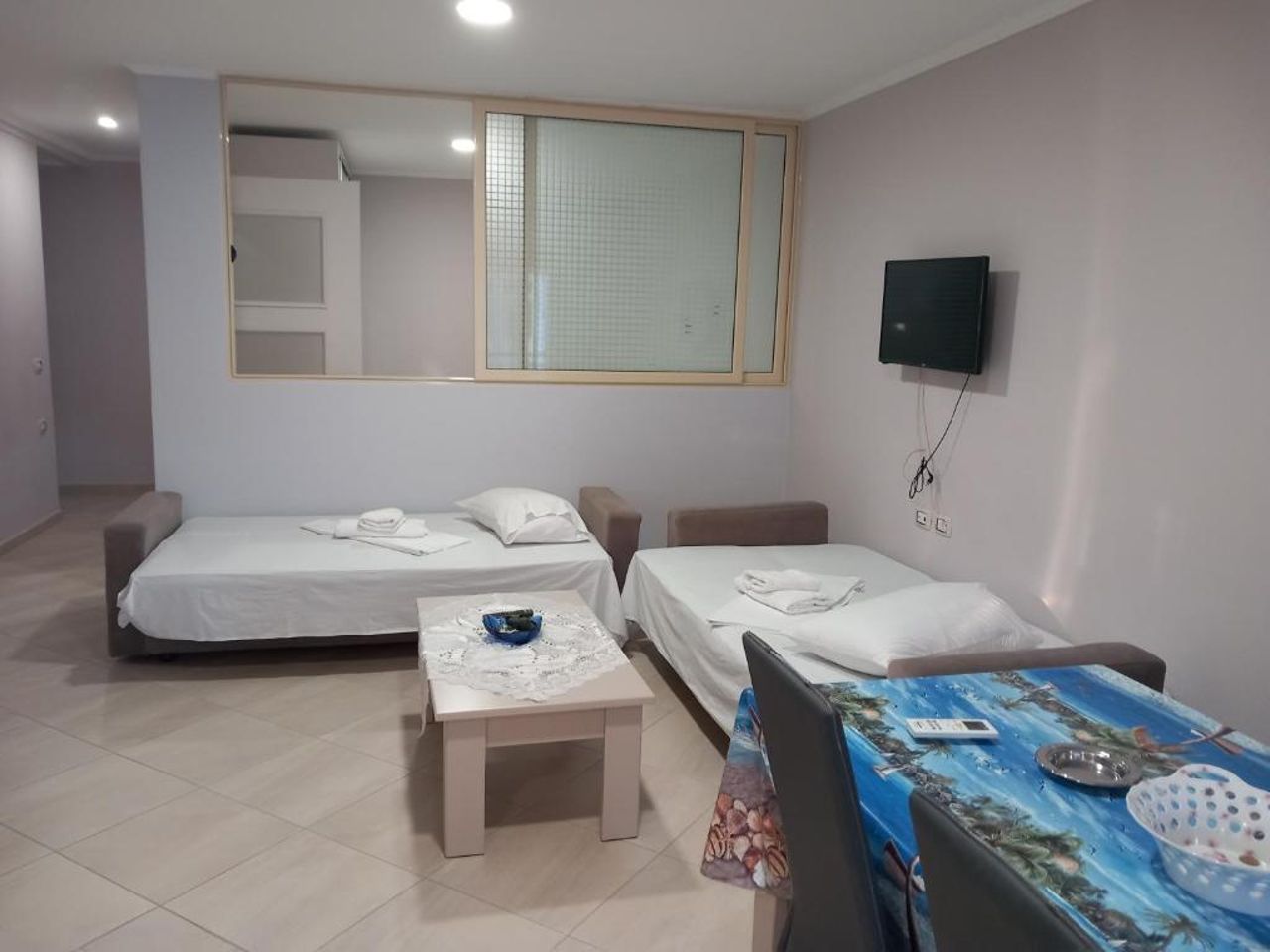 Eleana's Apartament
