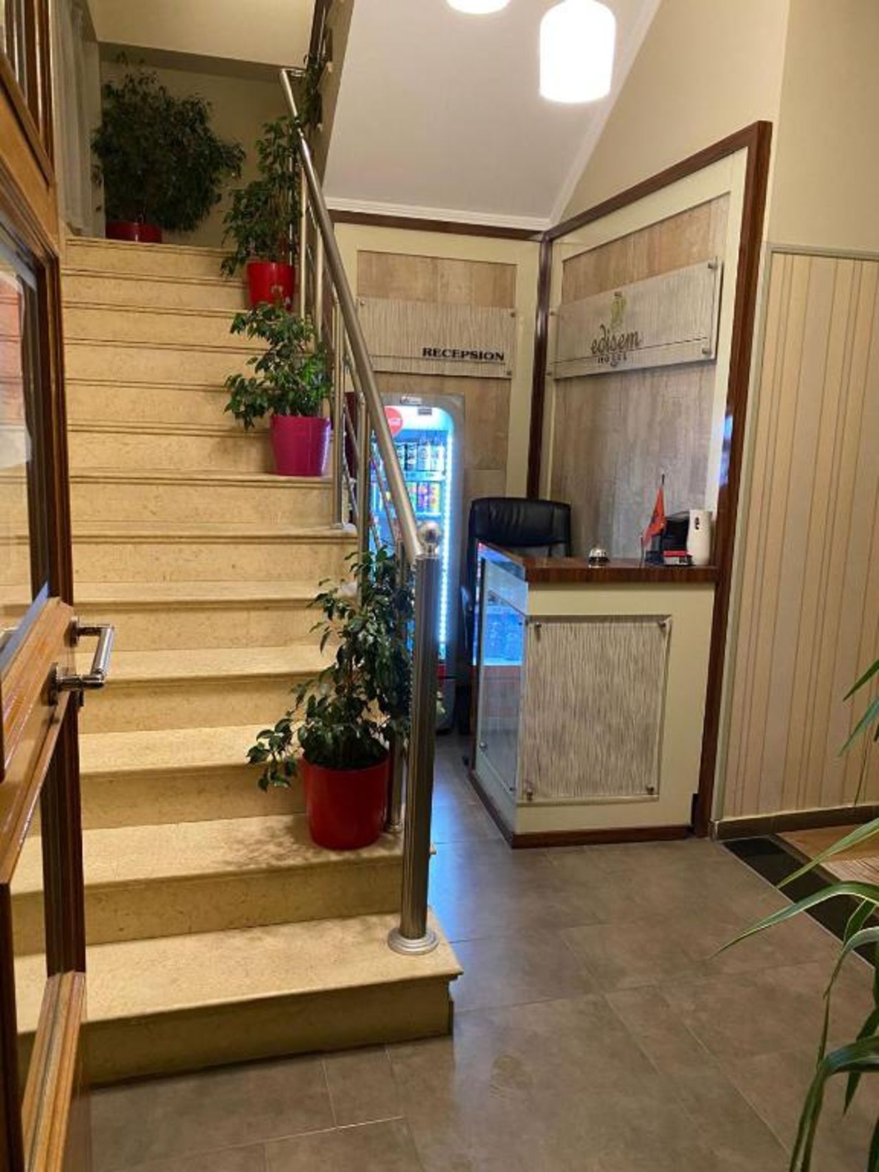 Edisem Hotel