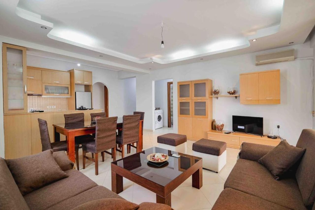 Sea Billows Apartment