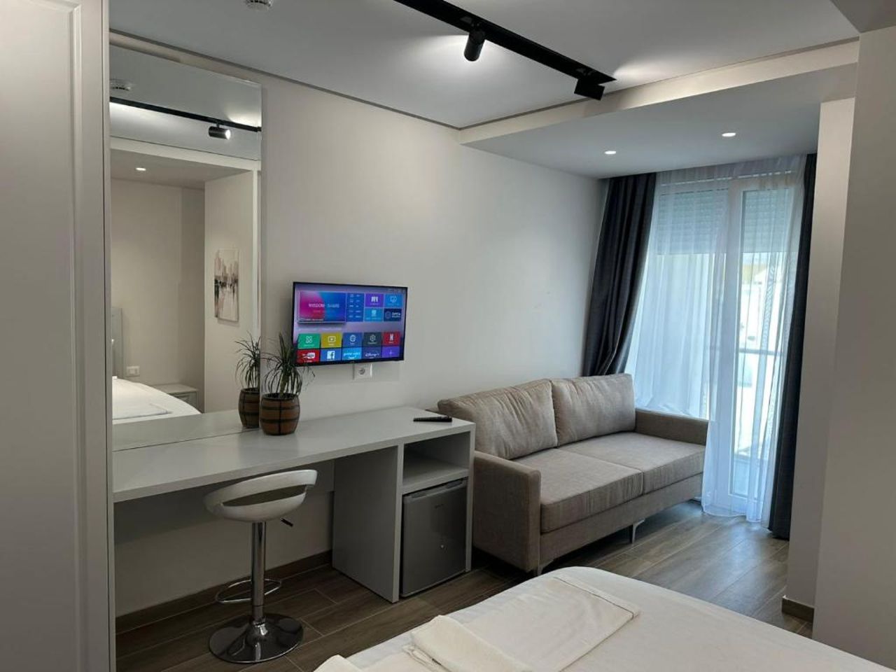 Vila Kapllani Rooms