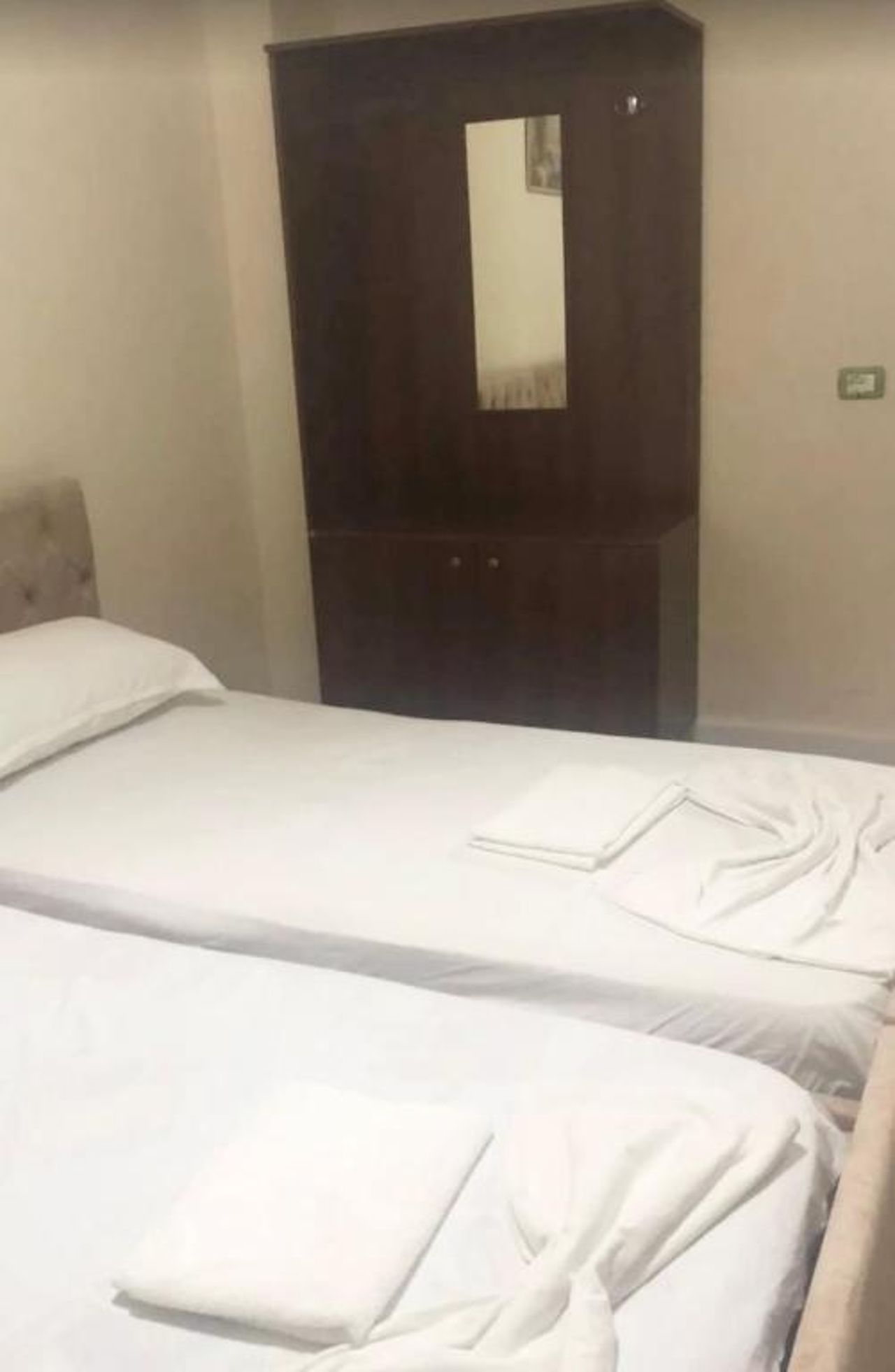 Hotel Caushi