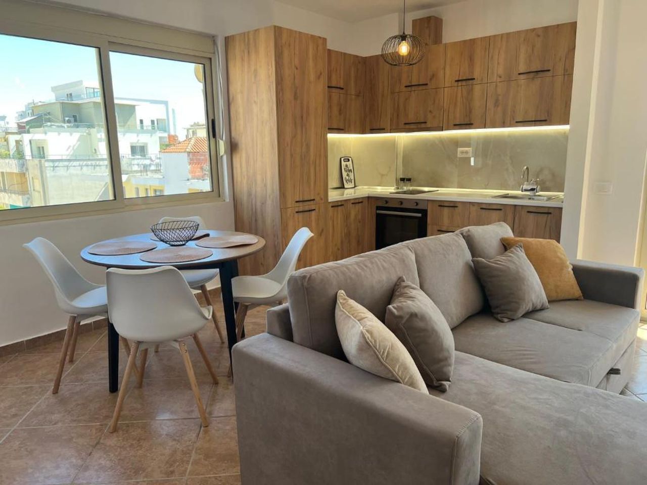 Breeze Seaview Apartment