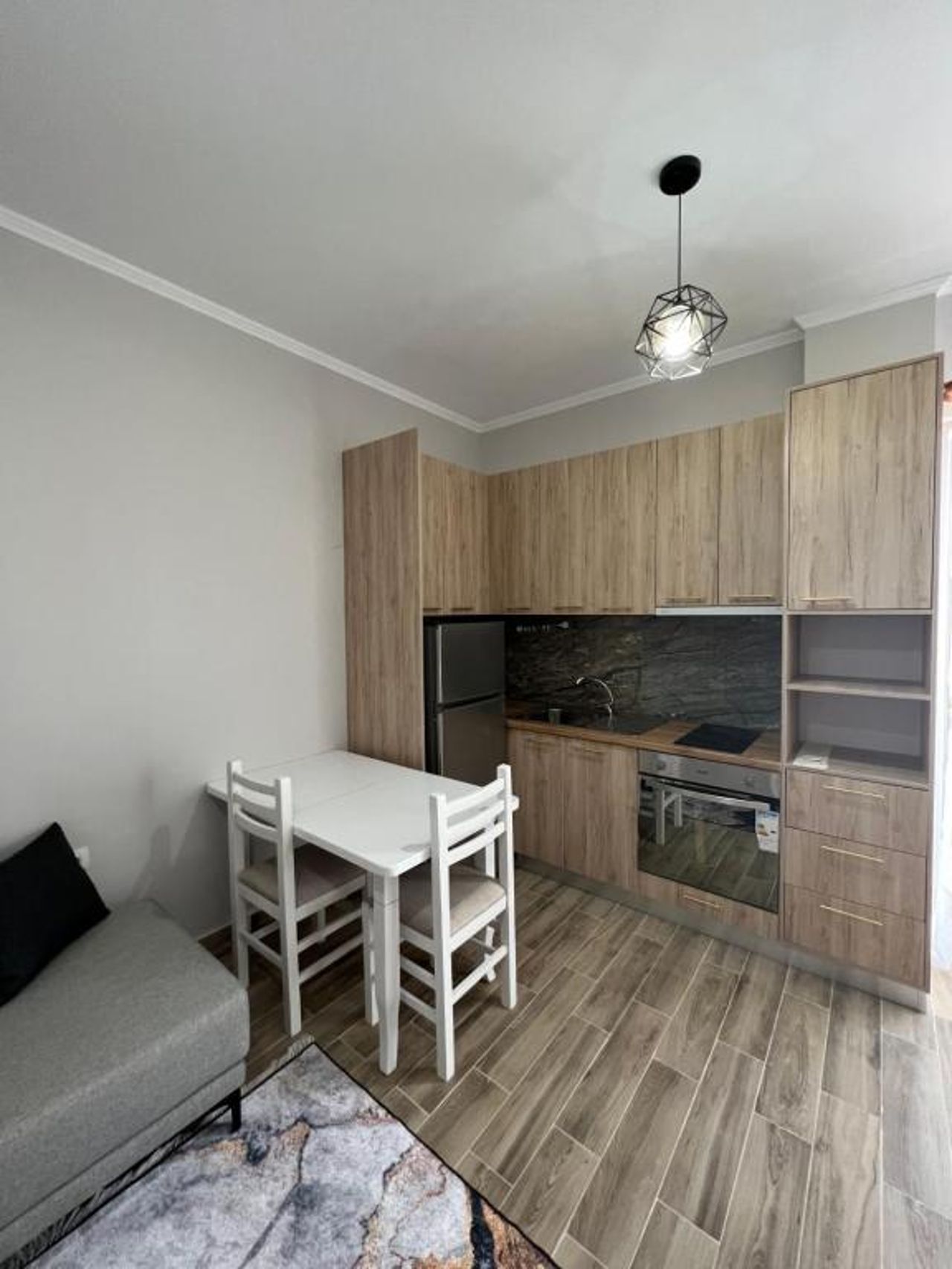 KAJL Apartment