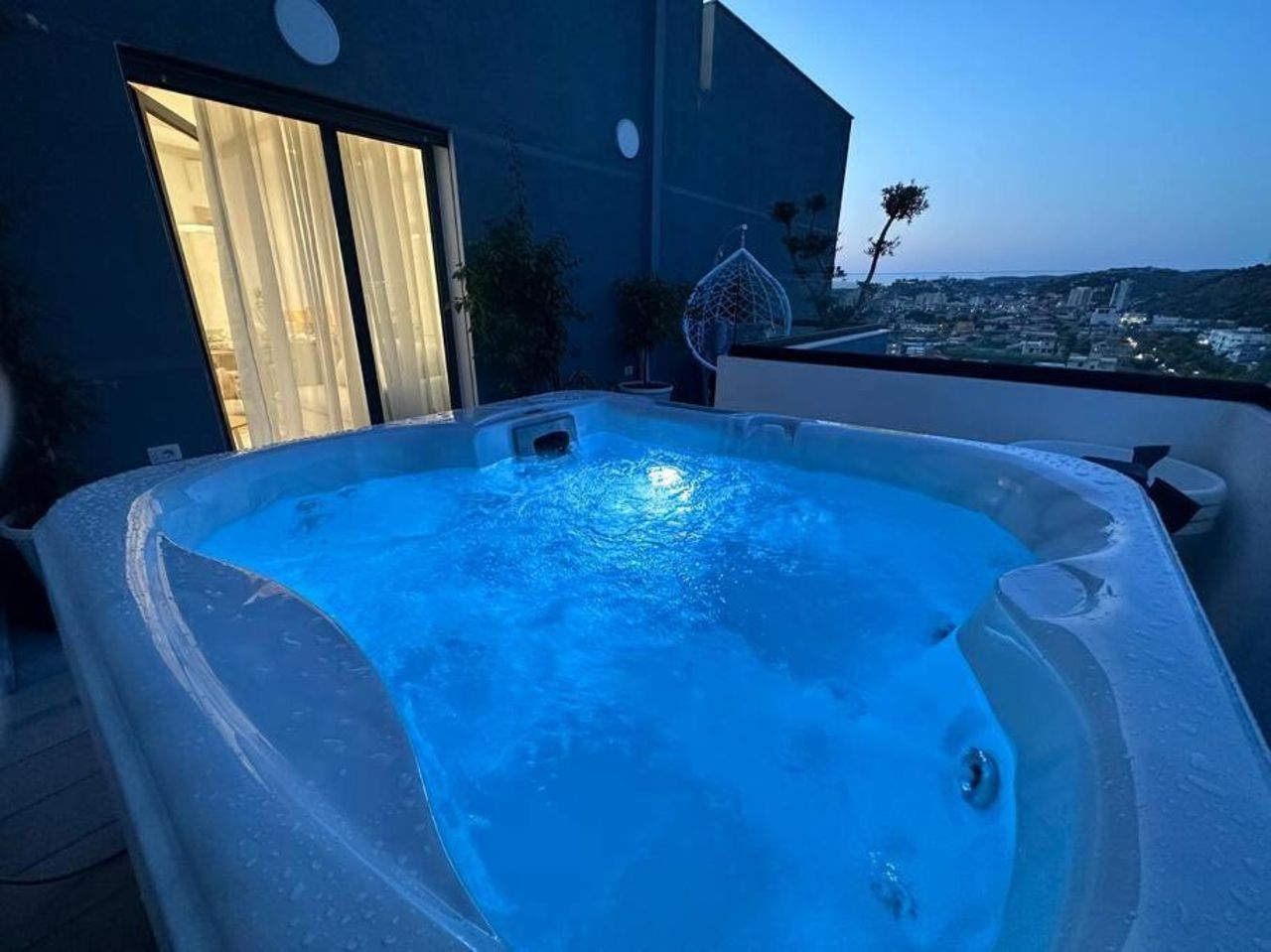 Mare Villa