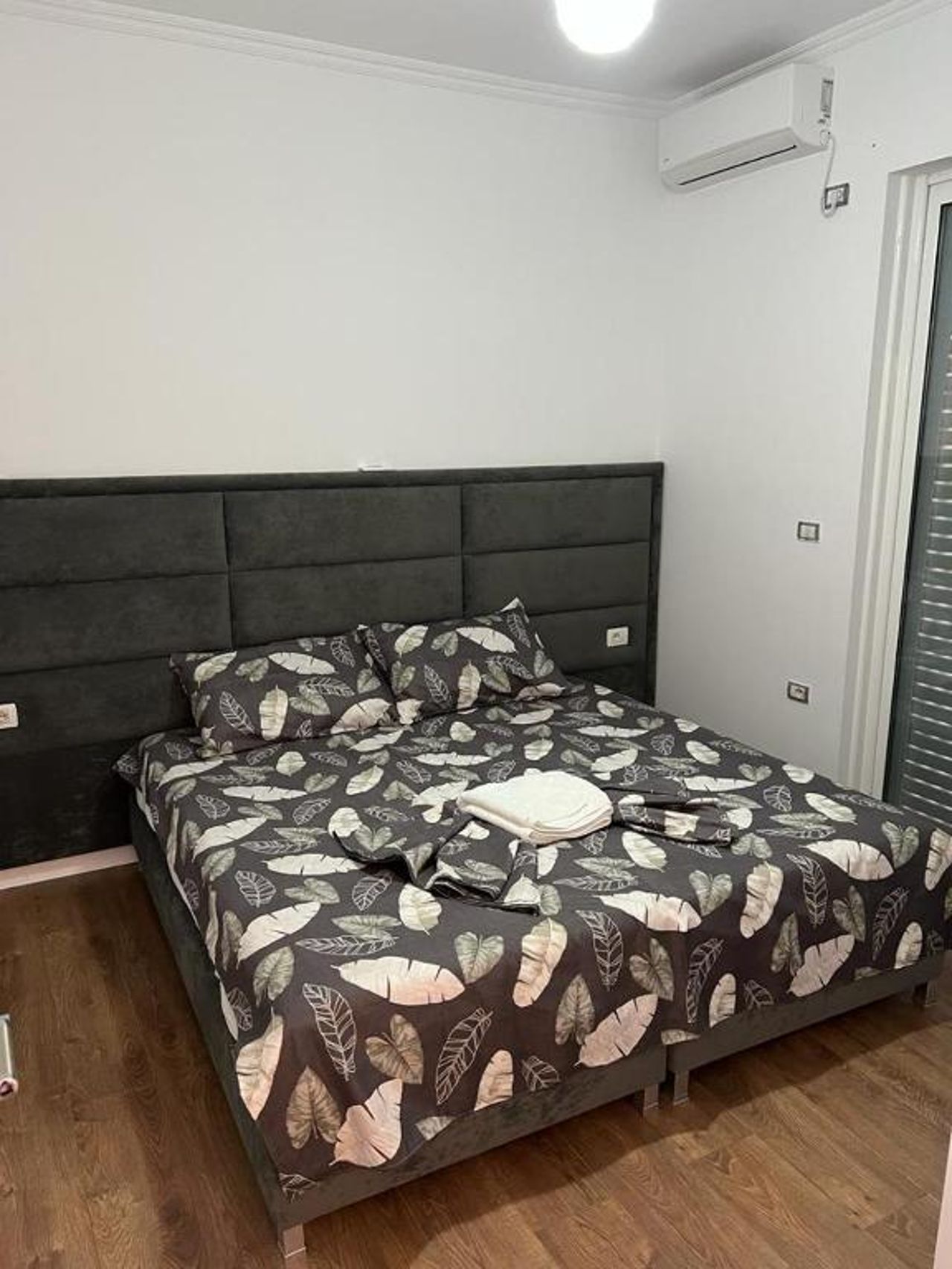 Lulo's Apartment with Sea View