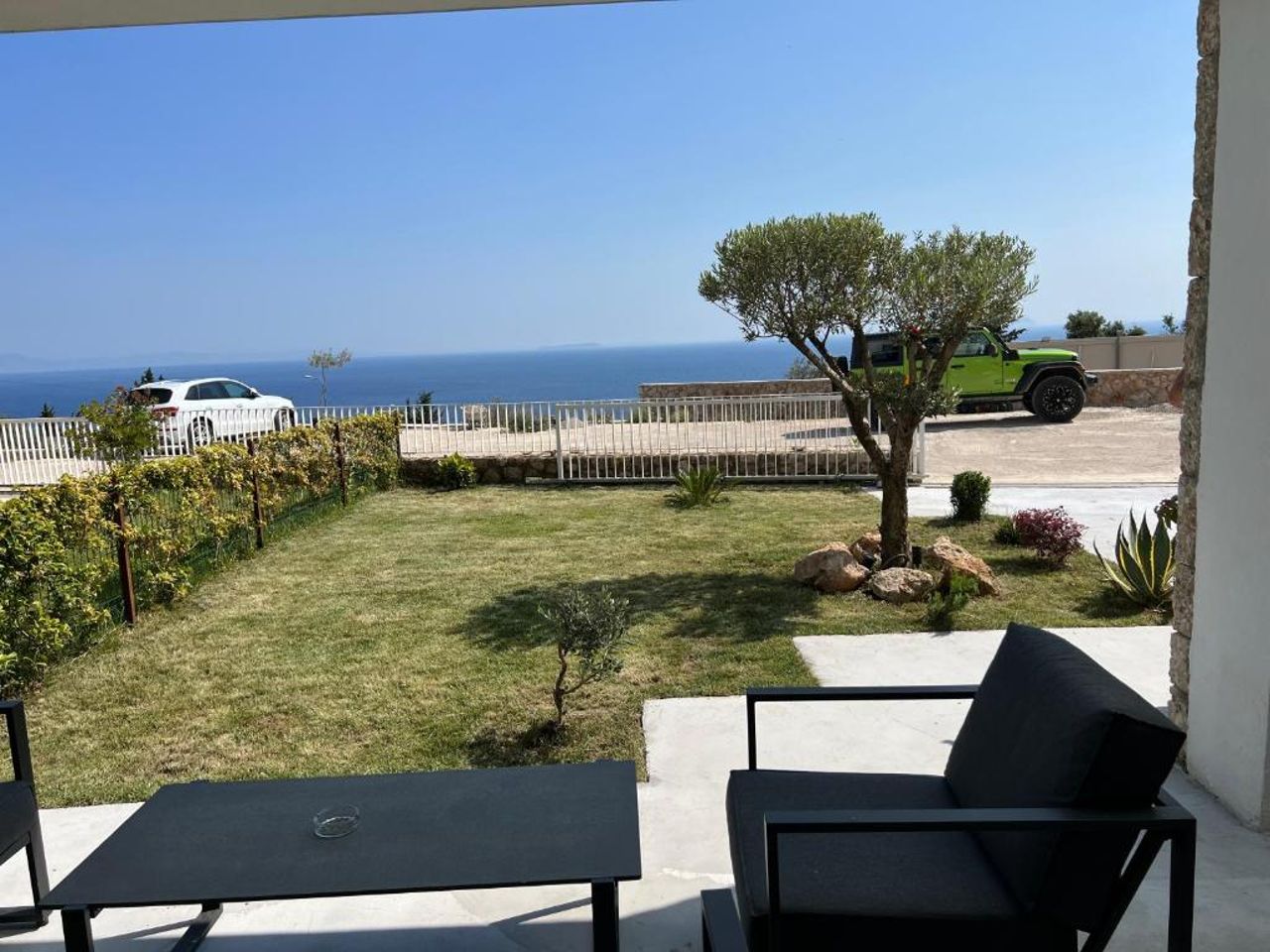White Pearl Villa
