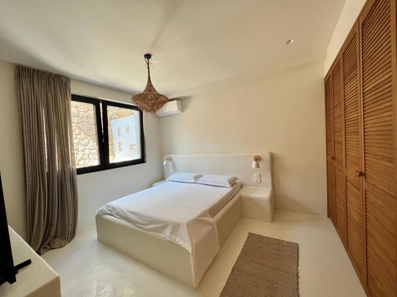 White Pearl Villa