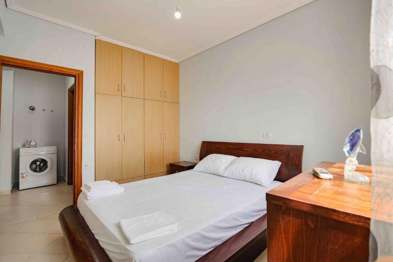 Sea Bellows Apartment
