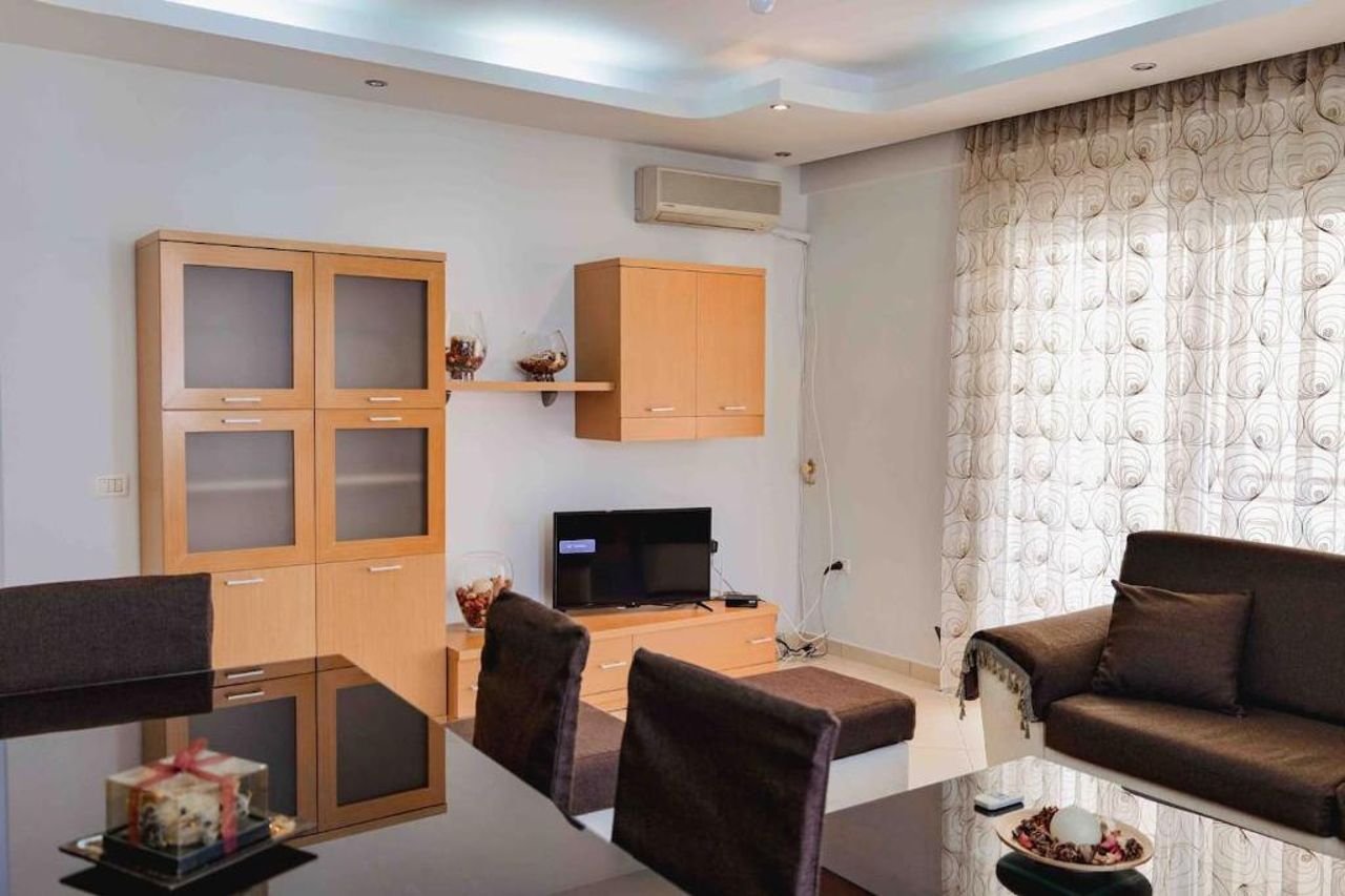 Sea Bellows Apartment