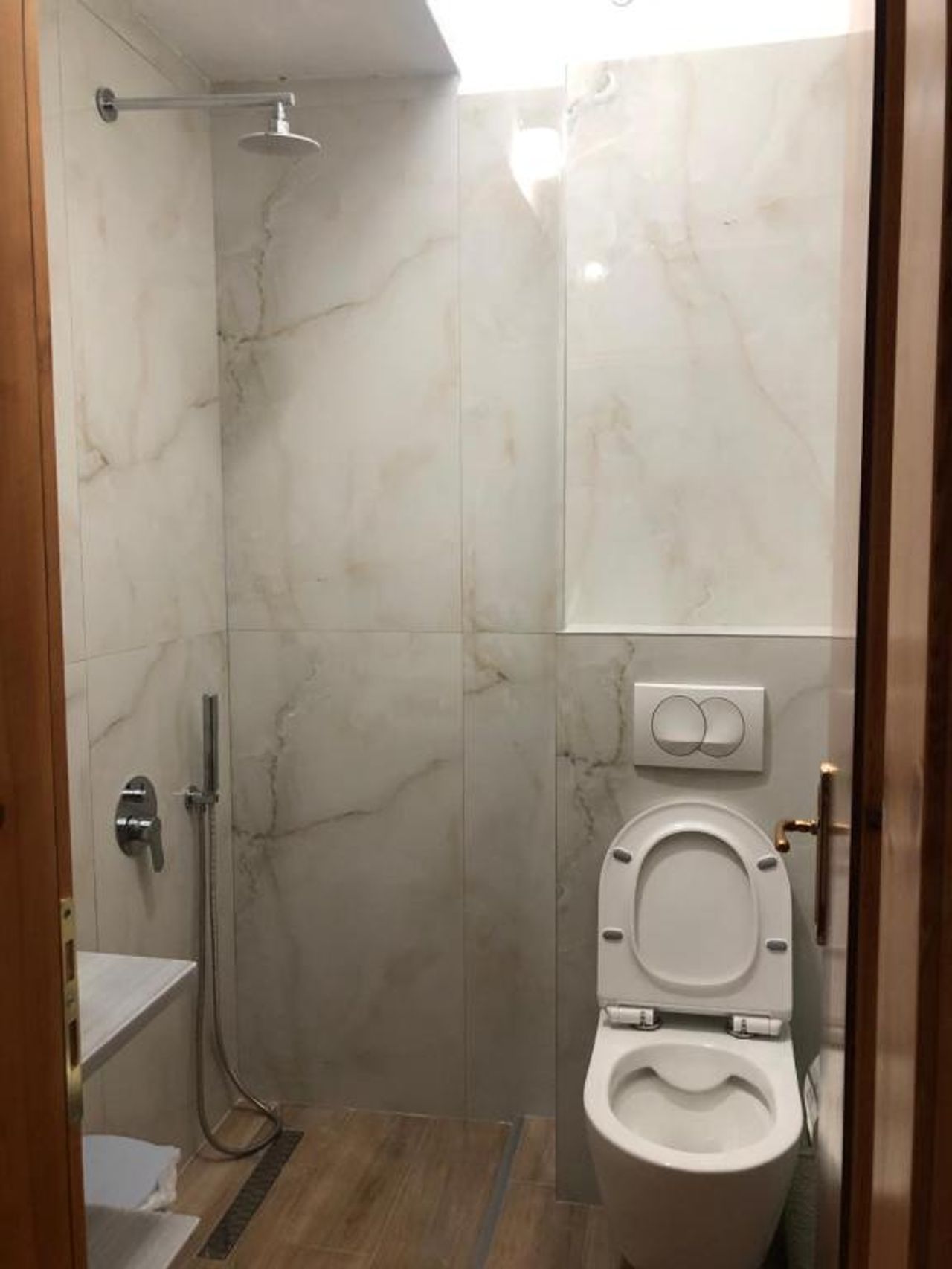 Center Hotel Pirro