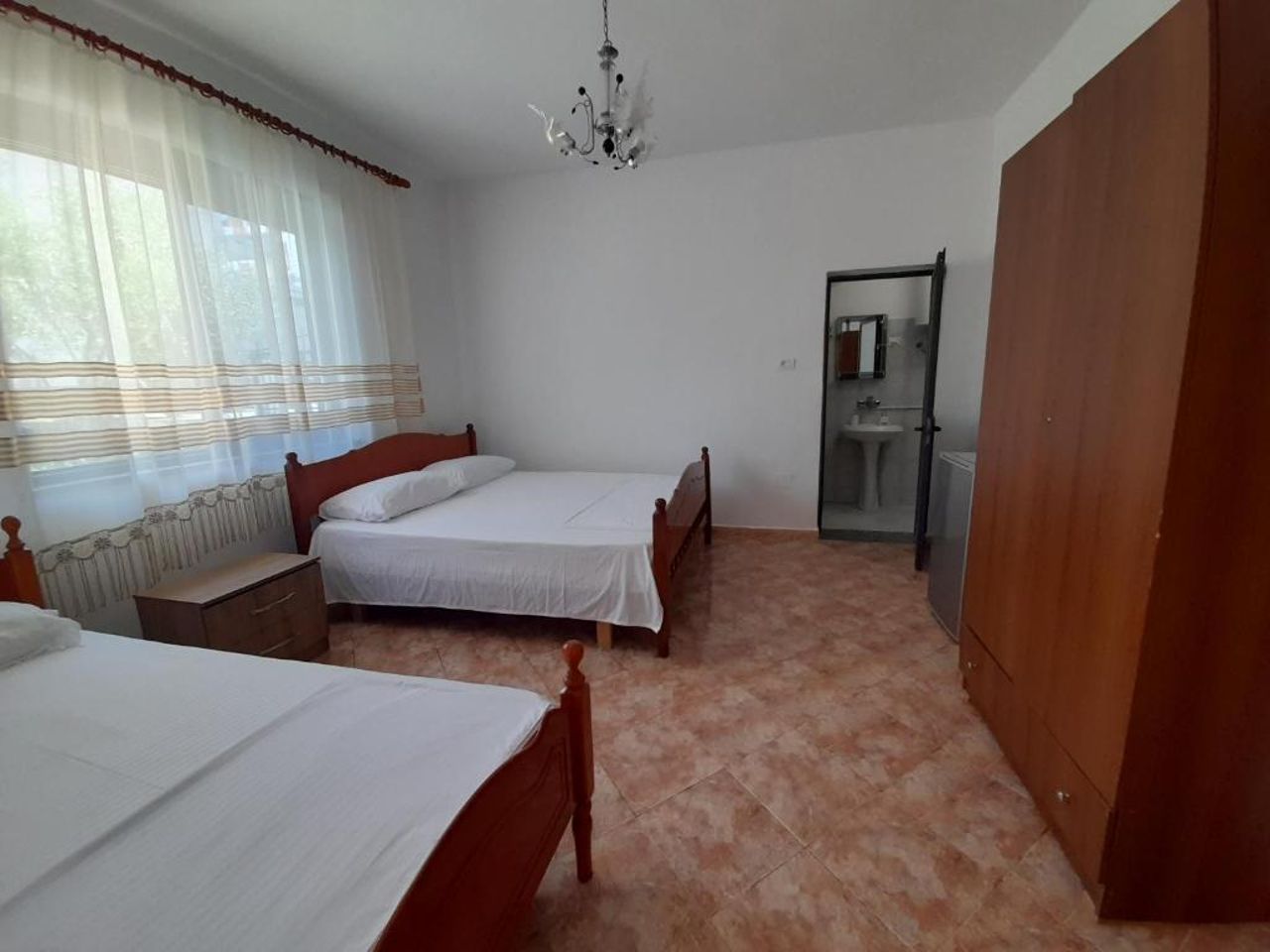 Villa Kurti
