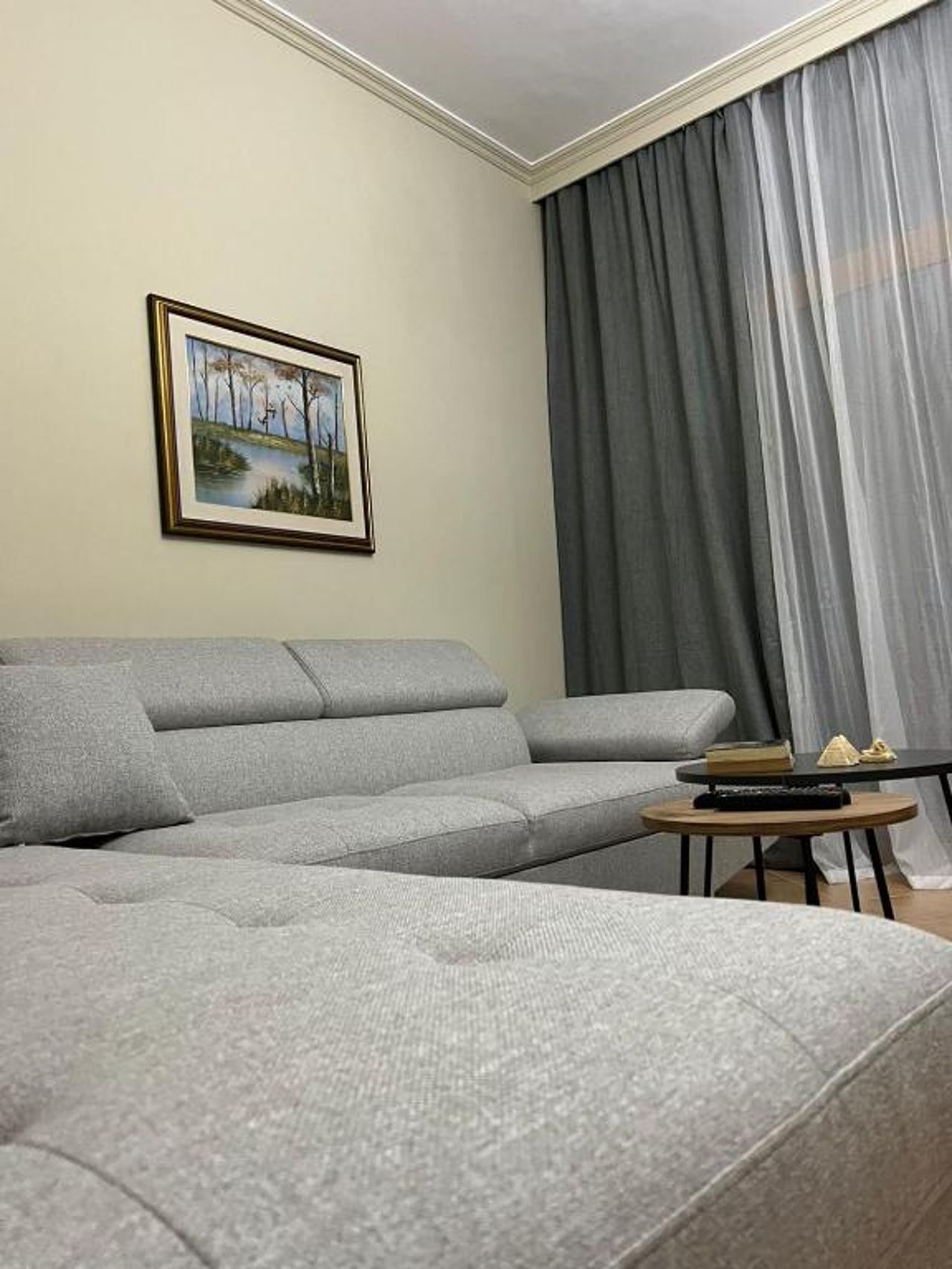 RoAr Apartment