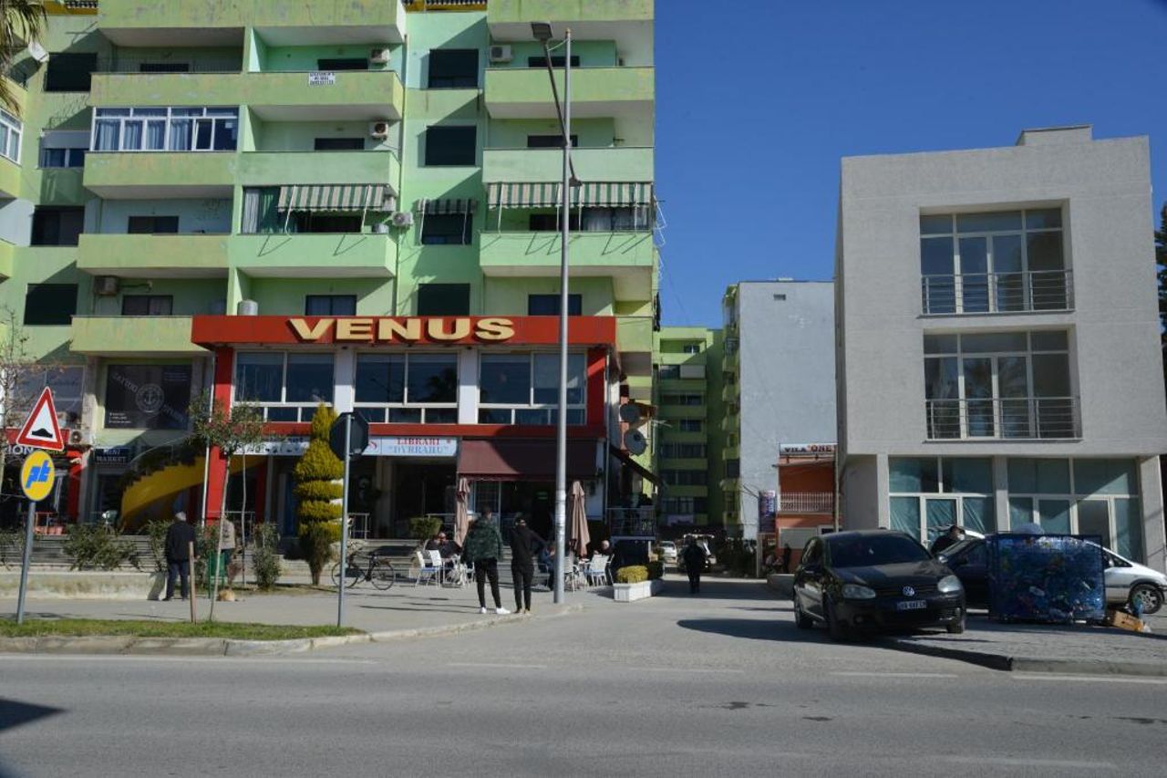 Cheap and Cozy Apartments for rent in Durres 100m by the beach