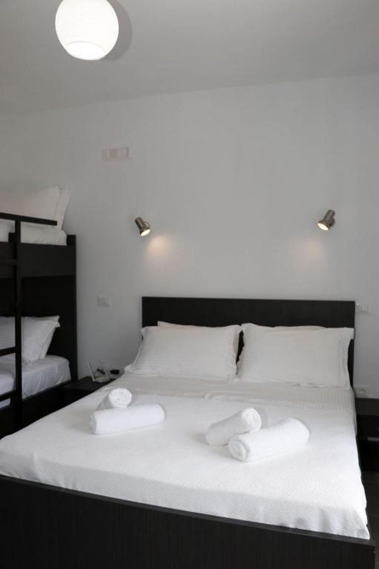 Hotel Velipoja Village