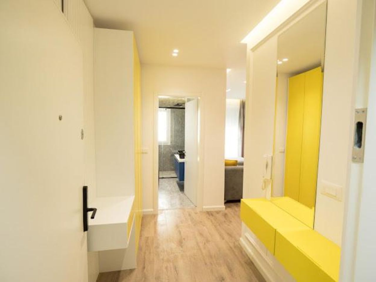 Escape Luxury Apartment