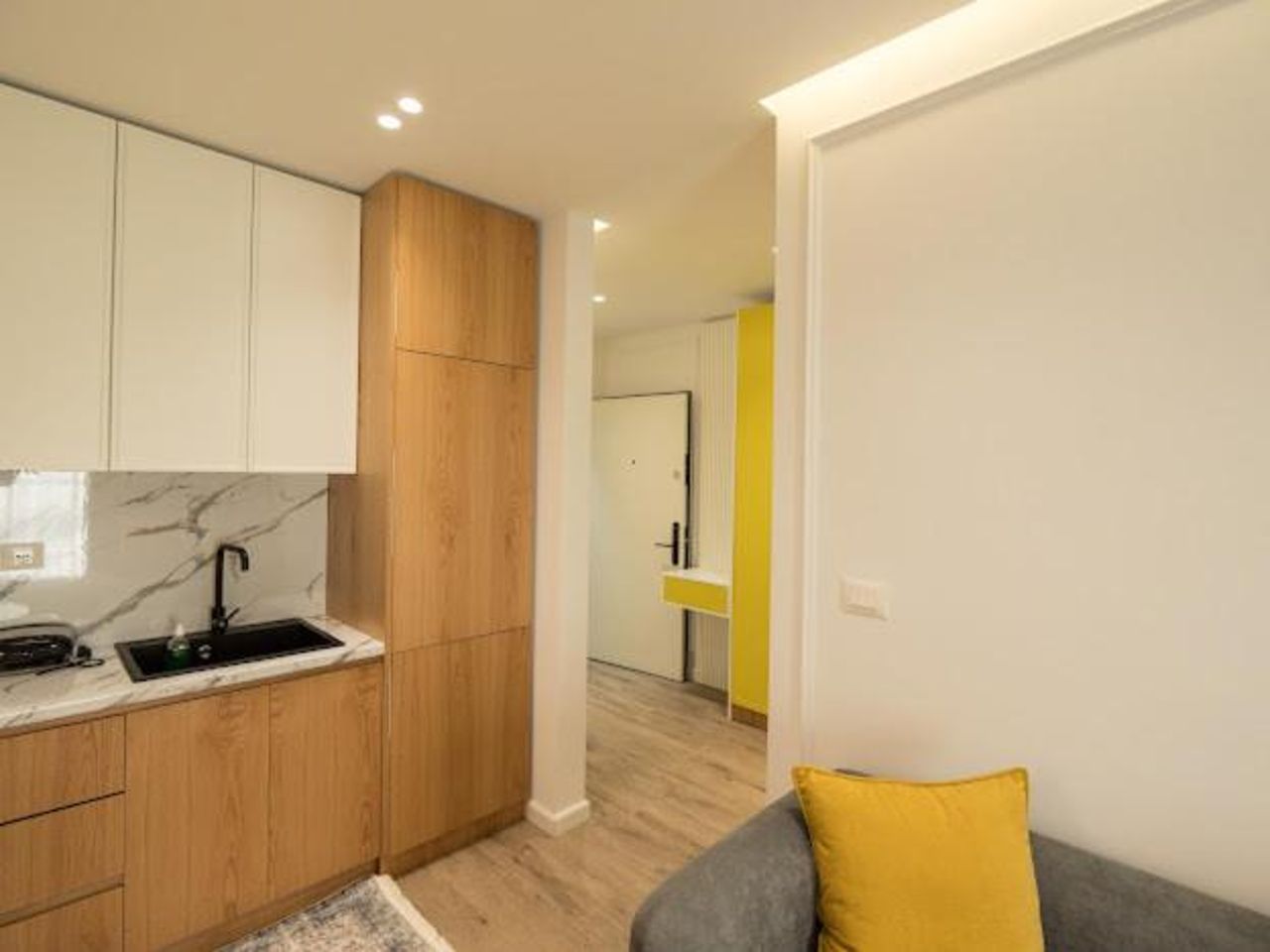 Escape Luxury Apartment