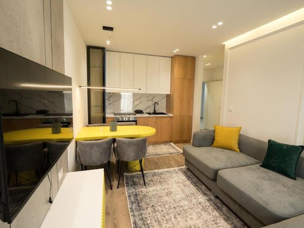 Escape Luxury Apartment