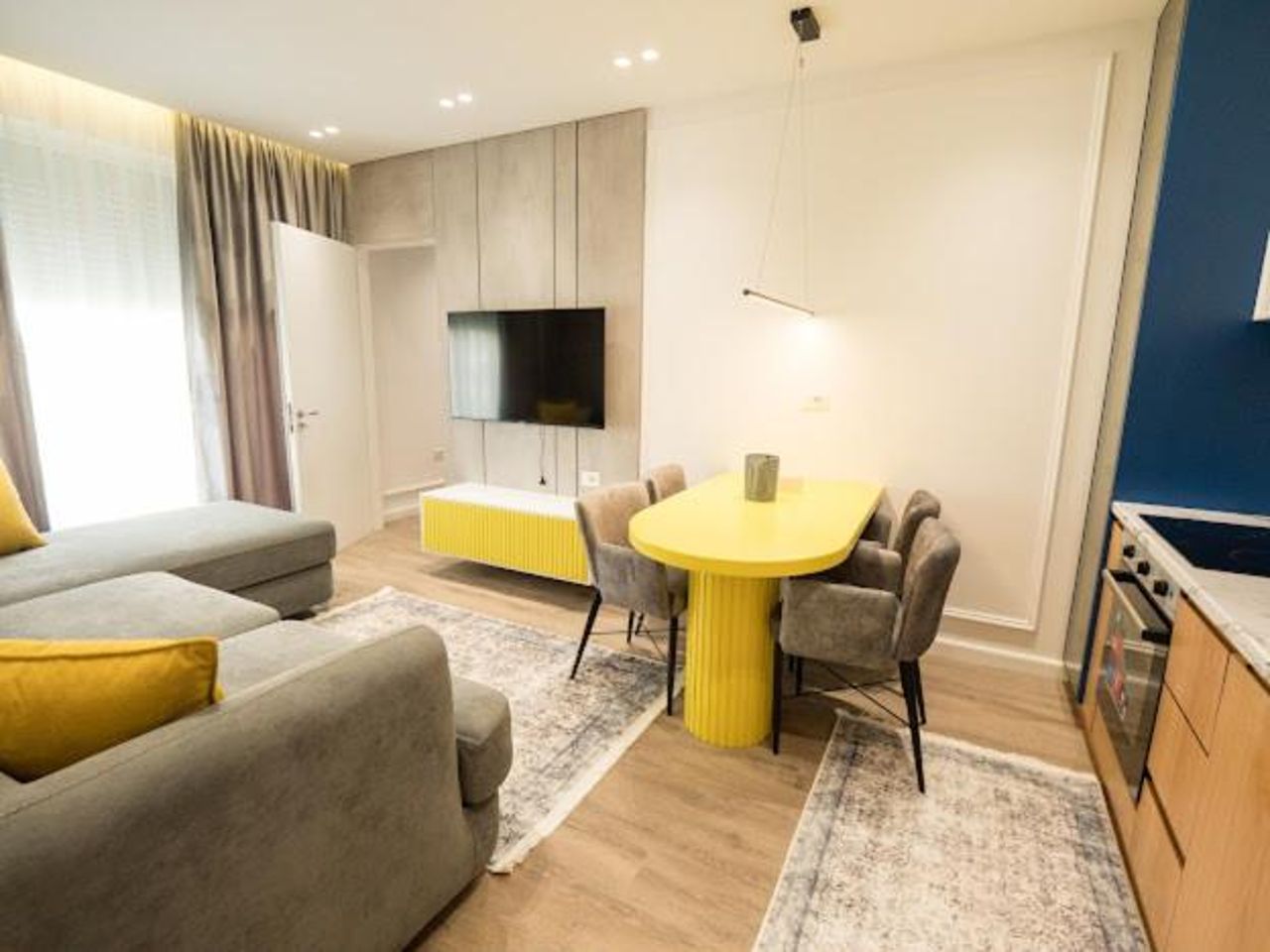 Escape Luxury Apartment