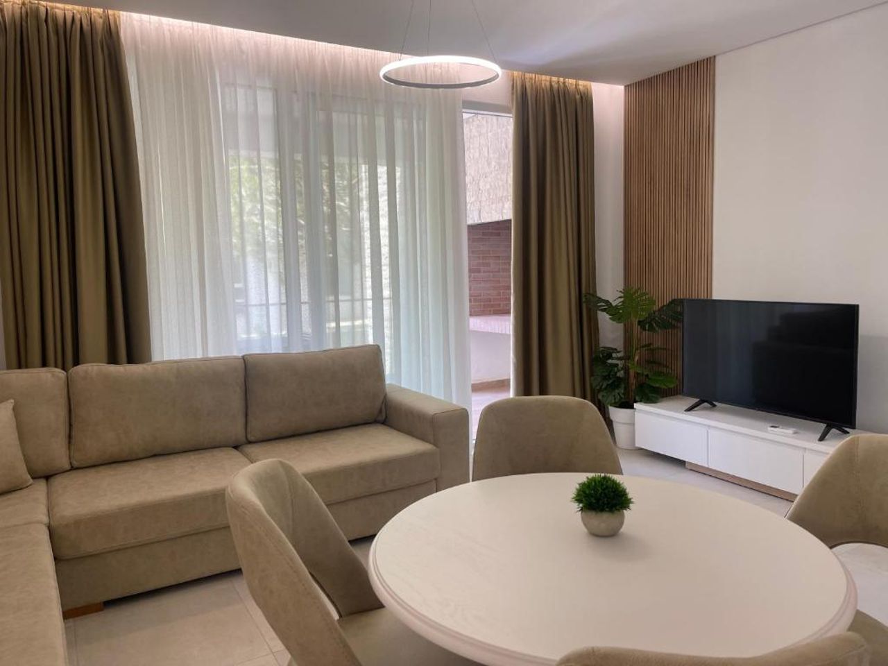 EME APARTMENTS - Kompleksi San Pietro, Gjiri i Lalzit