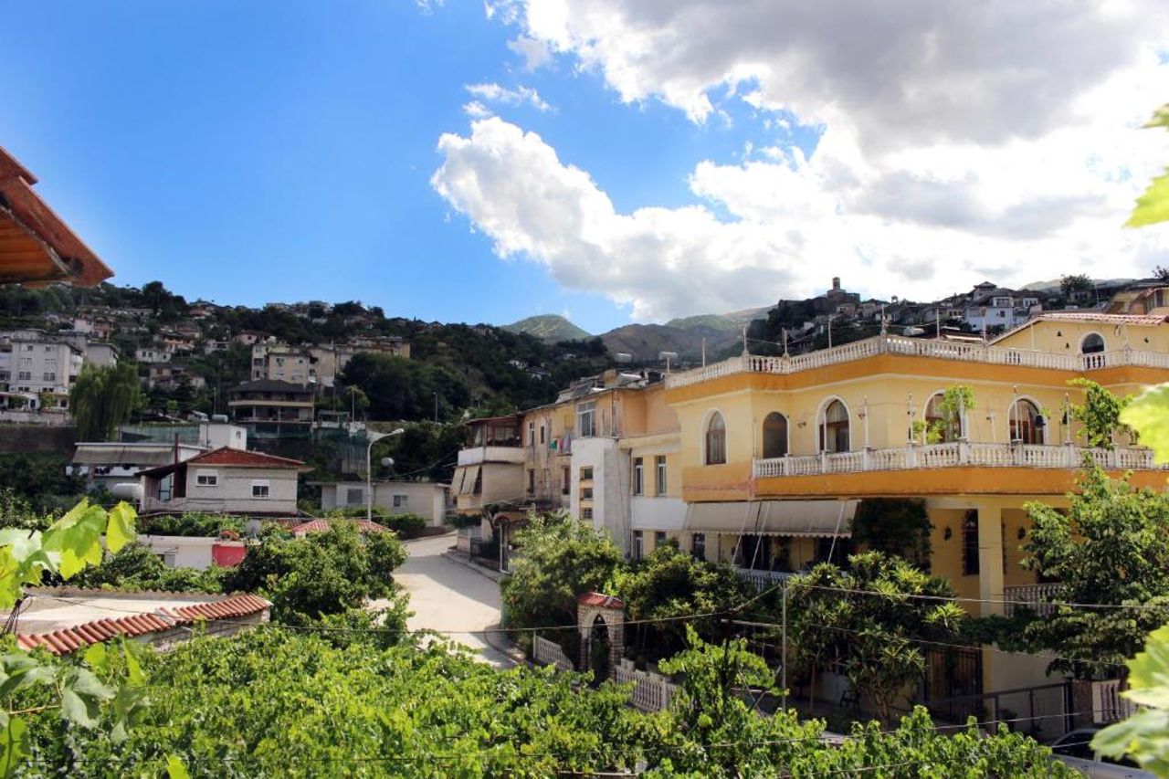 Margarita - Entire house with 4 bedrooms and free parking