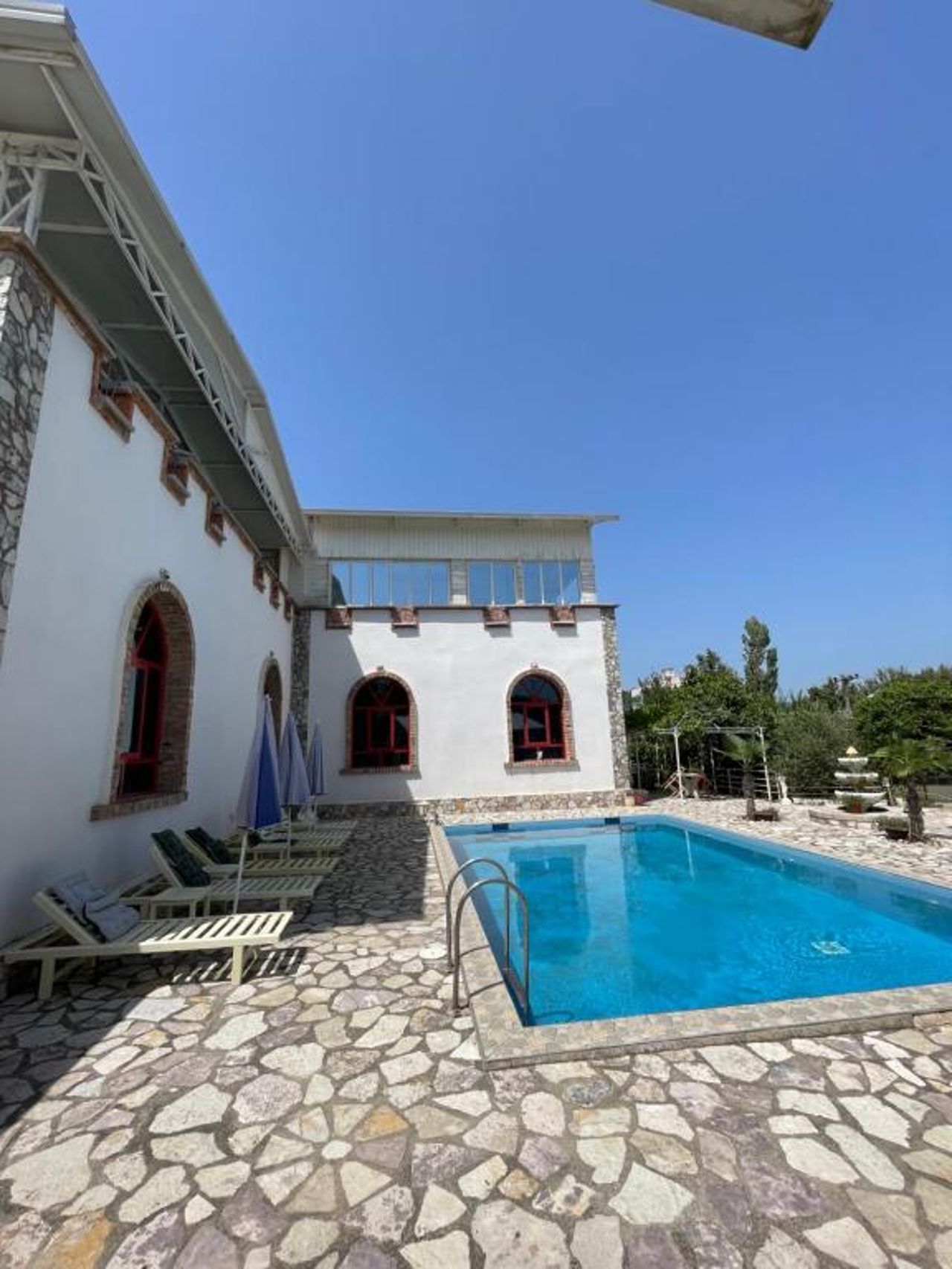 Vila Livio - Guest house Rreshen Mirdite