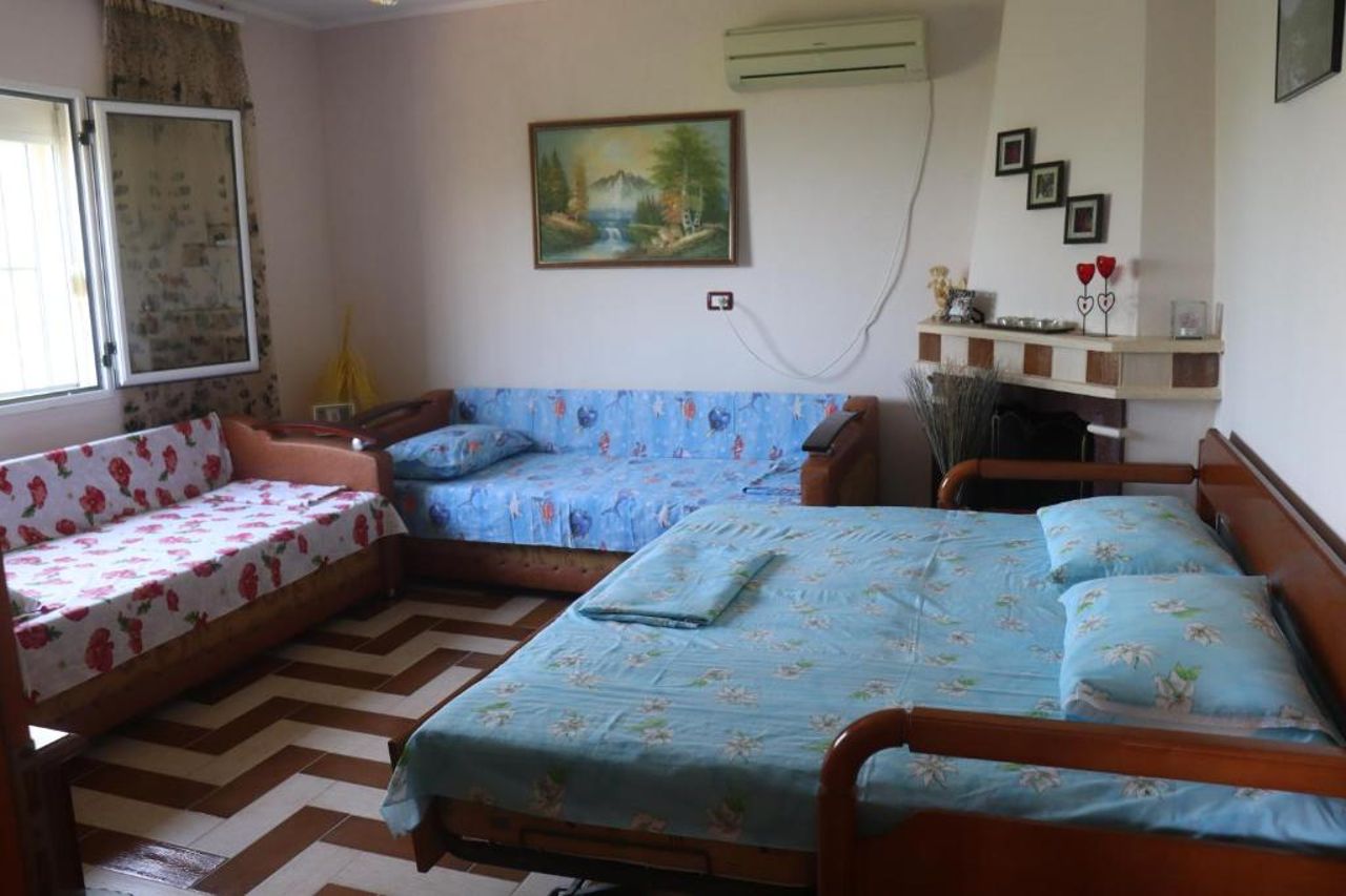 Biku Guesthouse on the hill