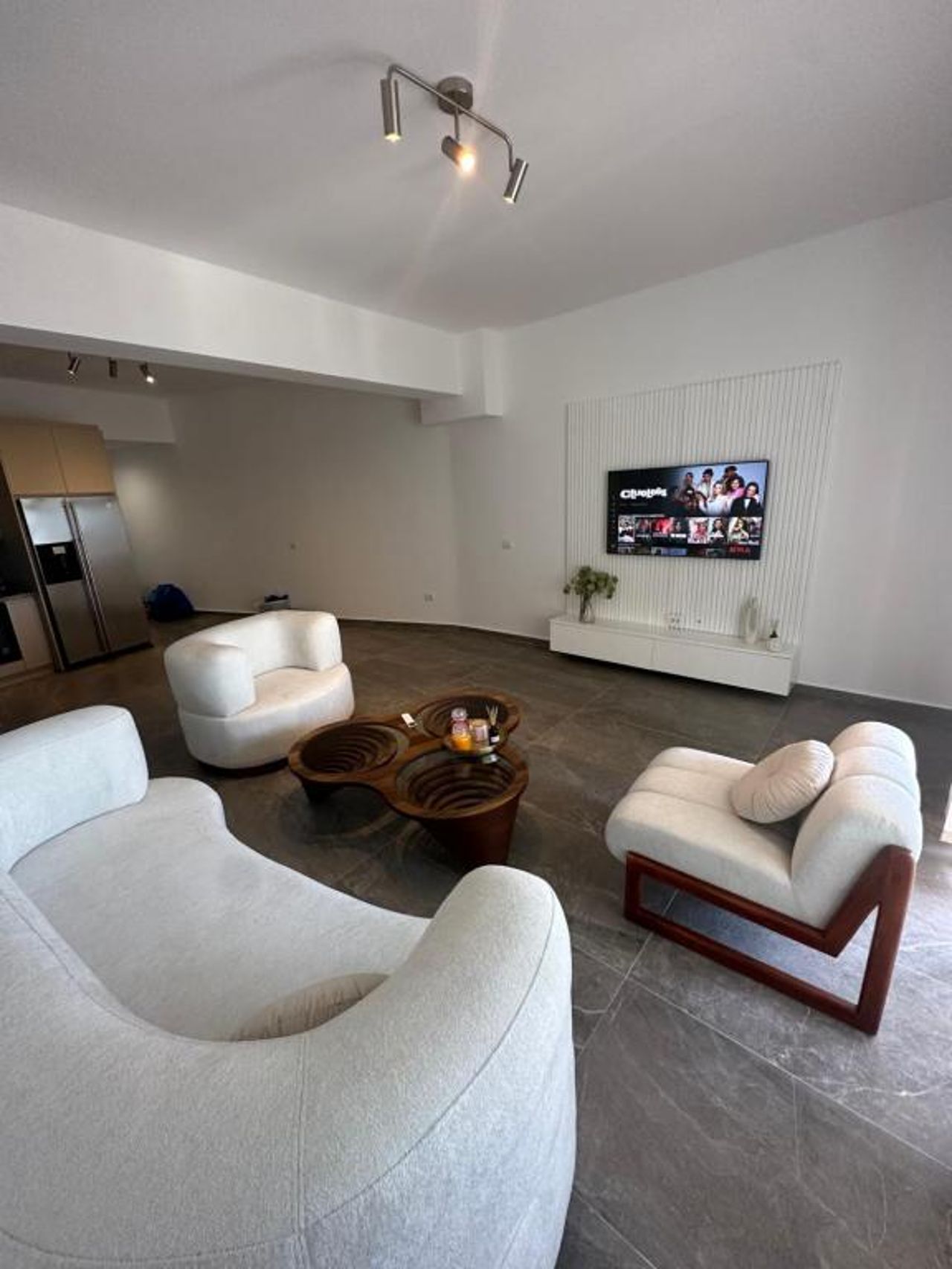 Minimalistic luxury apartment