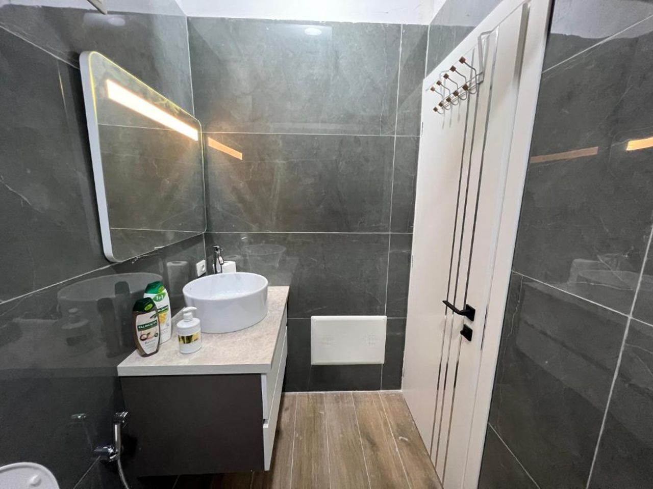 Stylish Apartment Near City Center