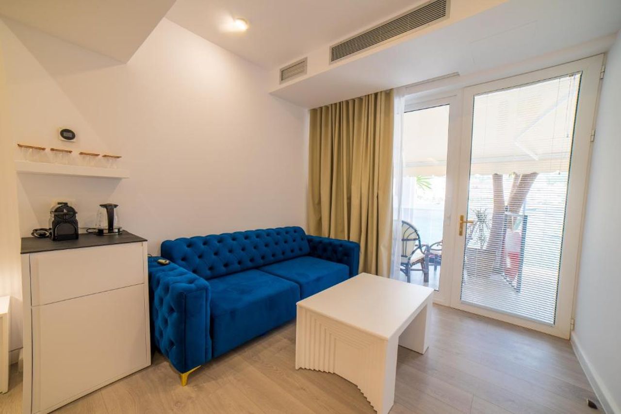 Adam & Eve Suites