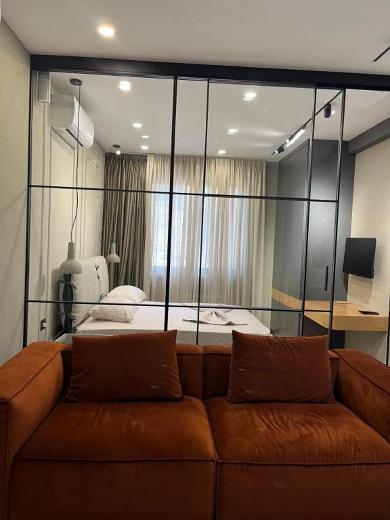 Fox Apartments