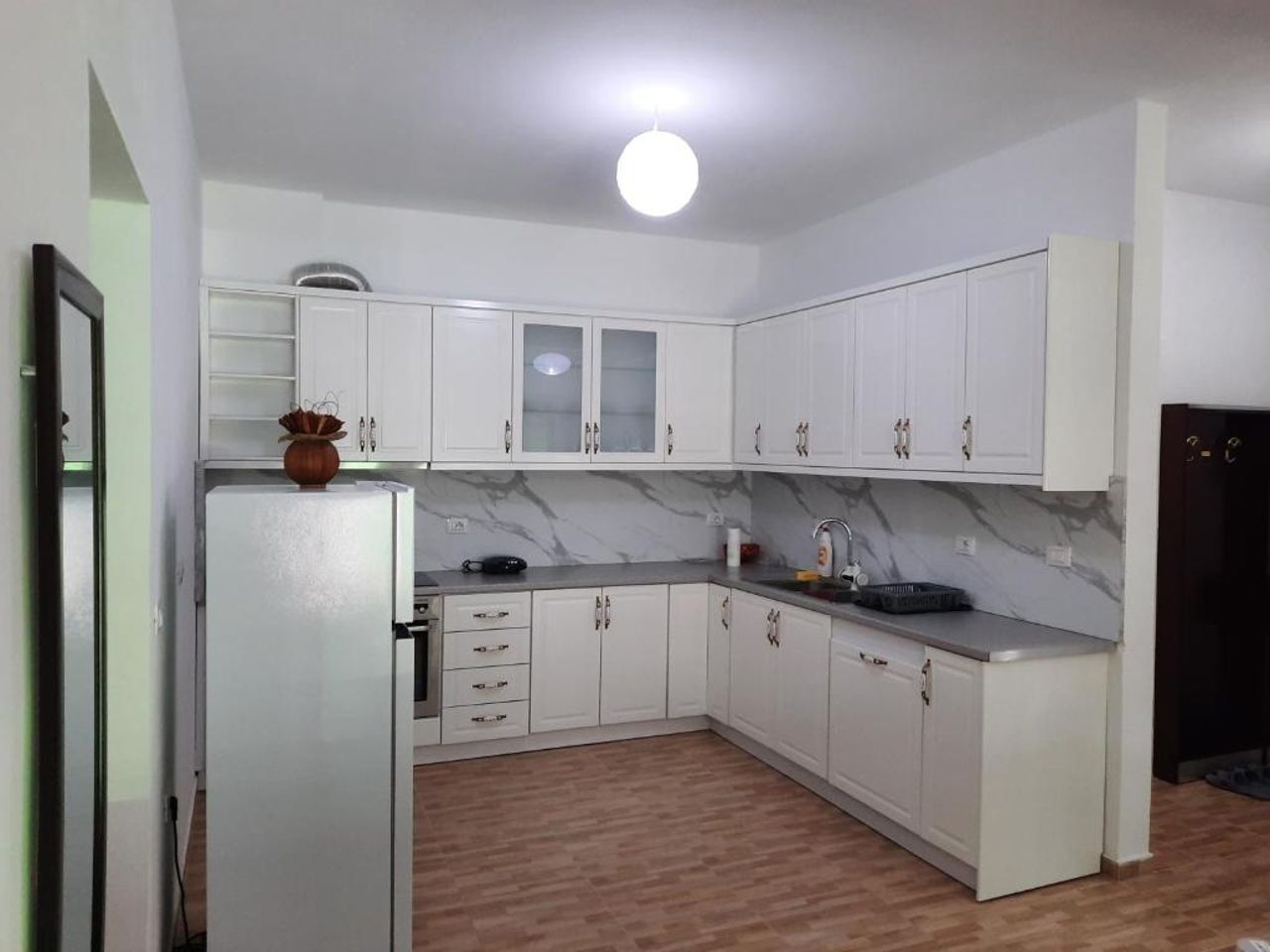 Gjirokastra apartment