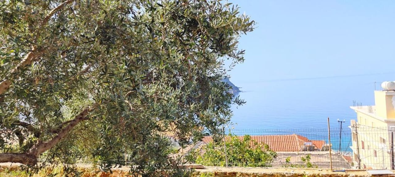 Villa Tato: Horizon Haven with Panoramic Sea Views in Himare.