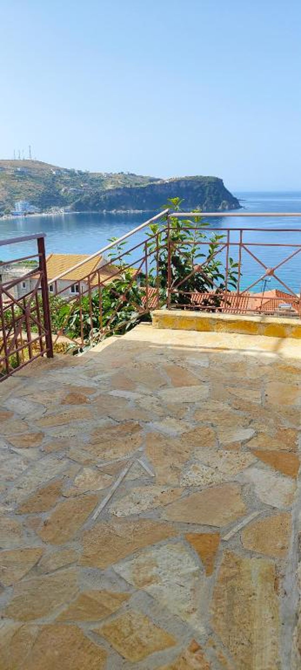Villa Tato: Horizon Haven with Panoramic Sea Views in Himare.