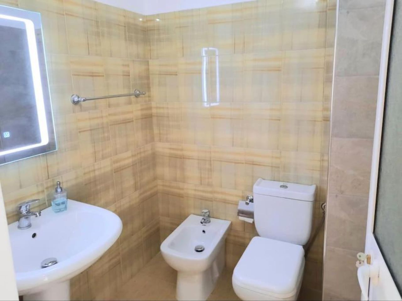 Apartment Central