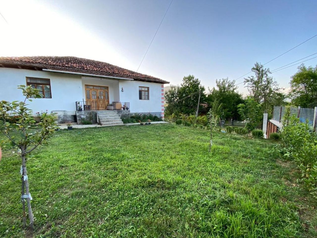 Guesthouse "Haxhiu" - Sopot, Diber