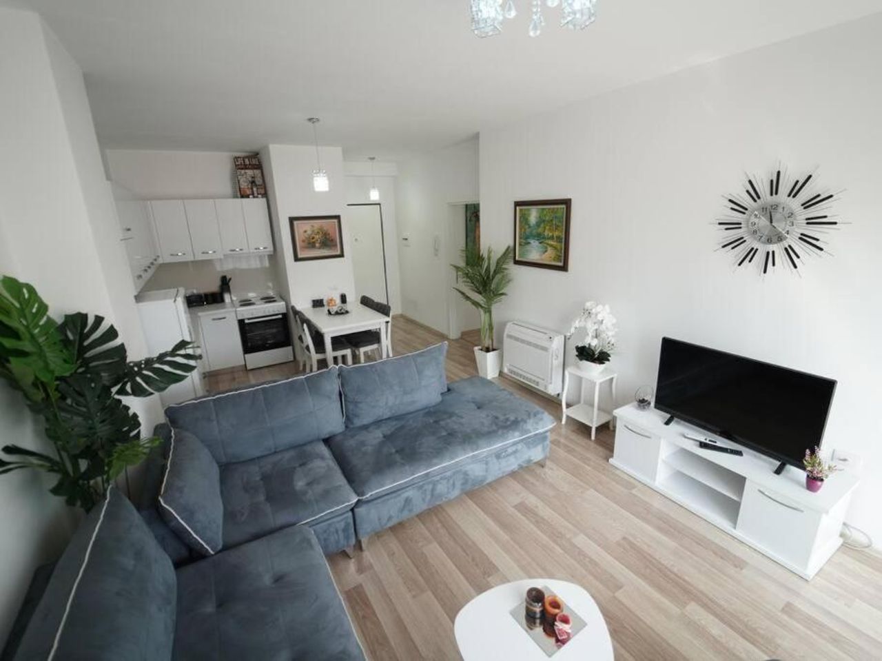 13°Bs*Toptani/City Center