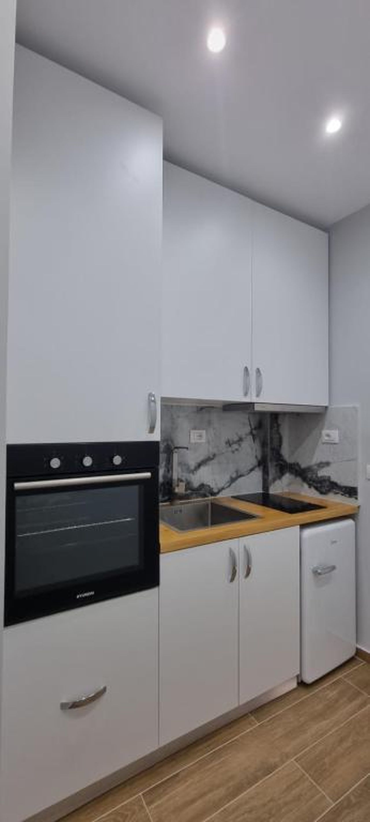 Platinum INN Apartments
