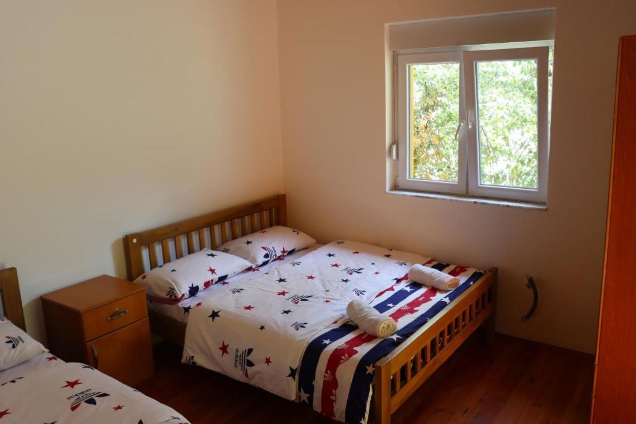 Guesthouse Besimi