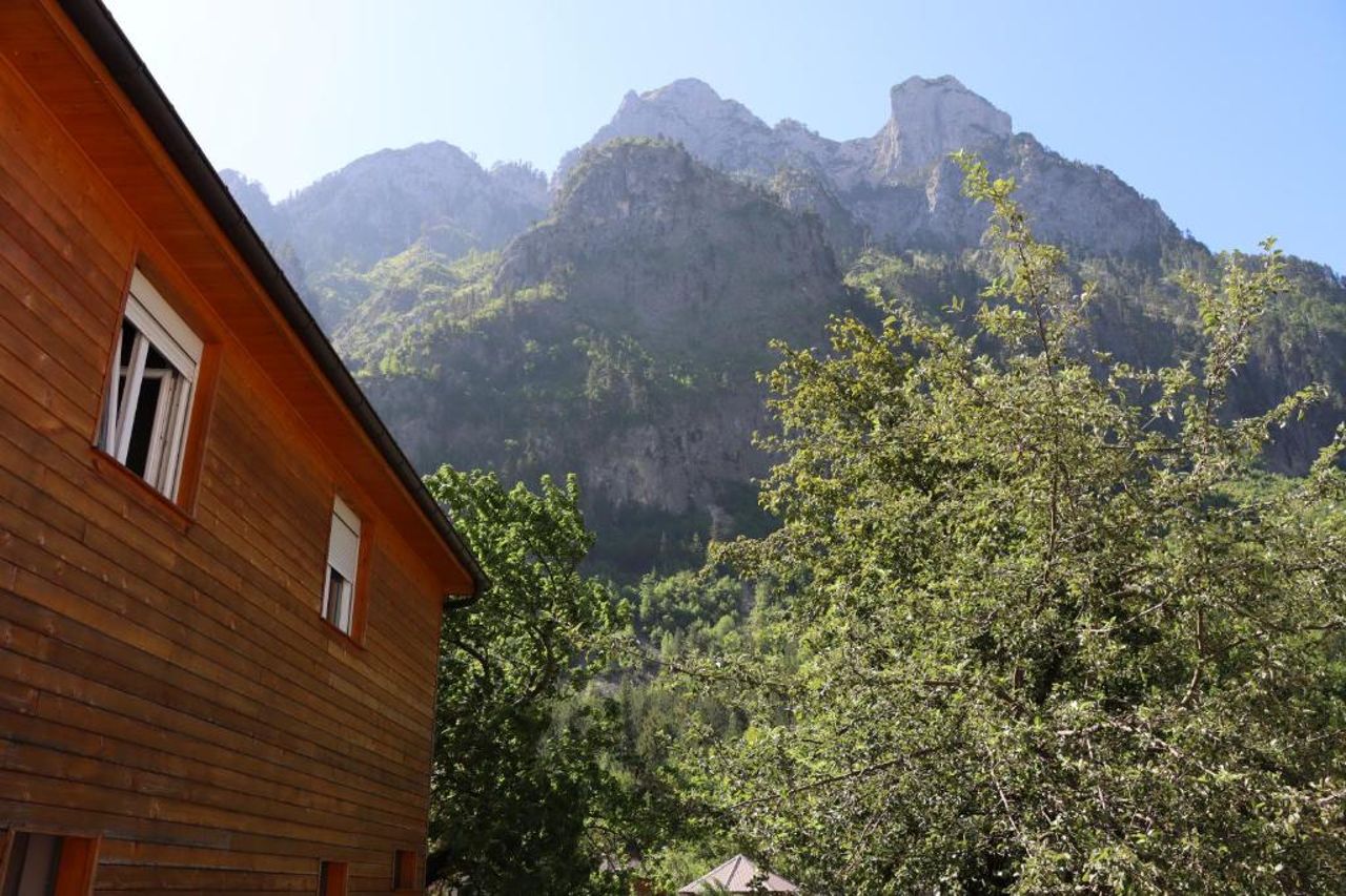Guesthouse Besimi
