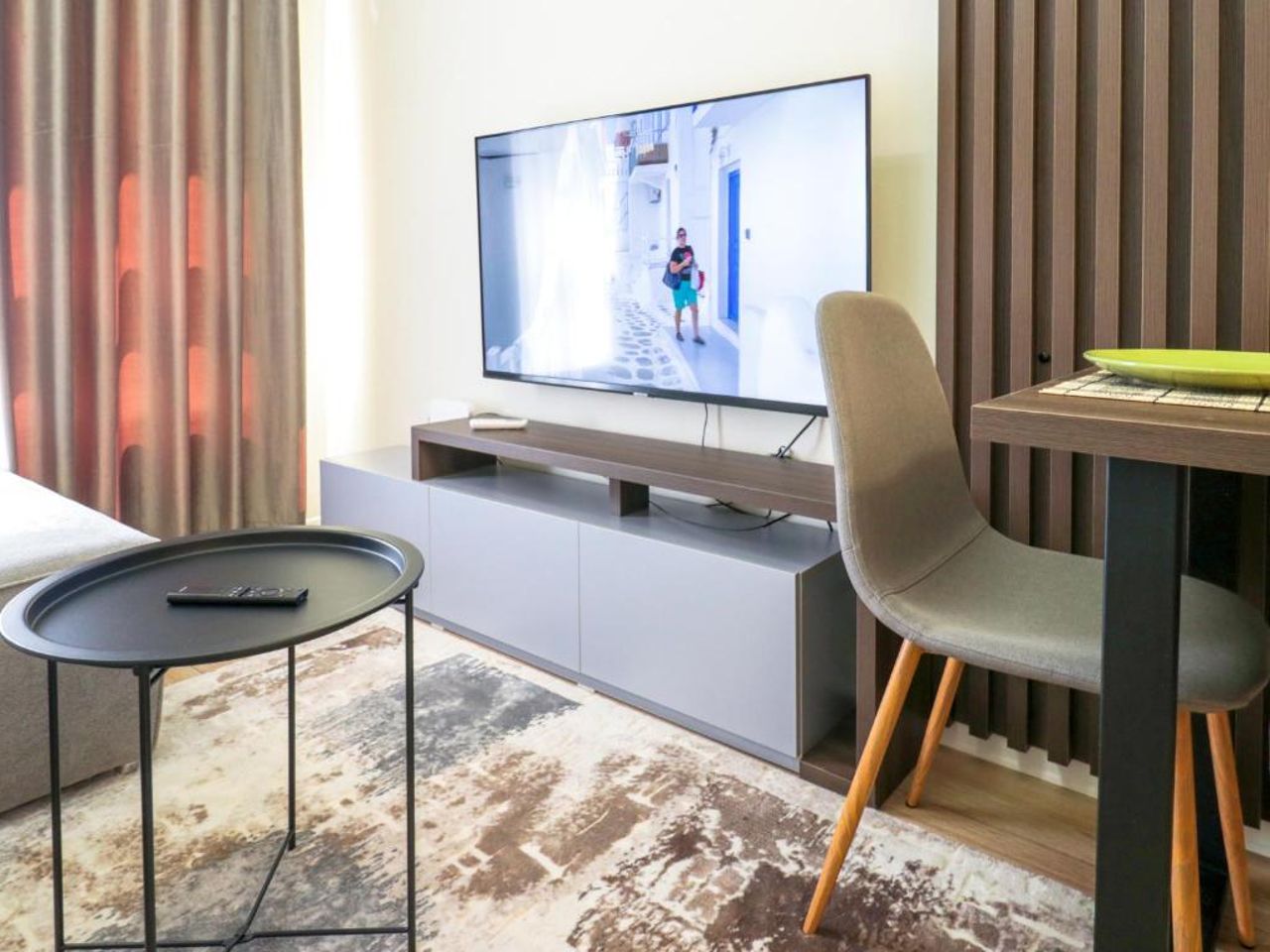 Modern Apt in Mangalem21 Complex WiFi,AC