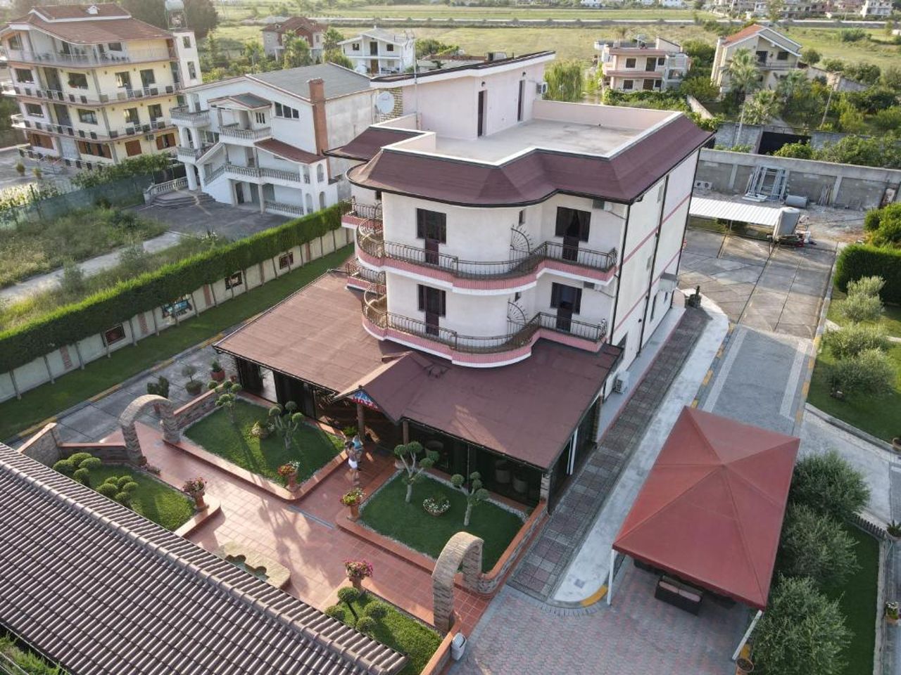 Drini Hotel