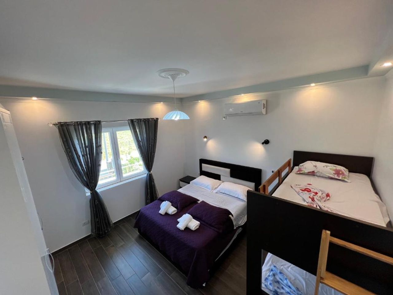 Adriatik Guesthouse